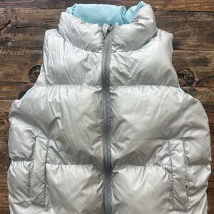 All in Motion Kids Metallic Reversible Puffer Vest Sz L
